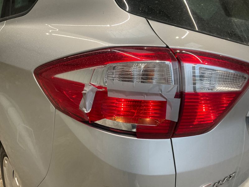 Ford C-Max 1.6 Ti-VCT Trend 2011 – снимка 39