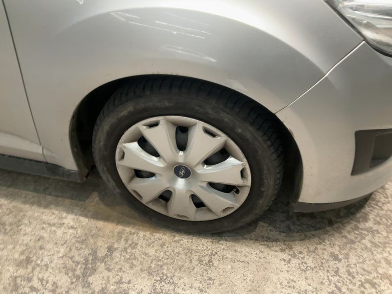 Ford C-Max 1.6 Ti-VCT Trend 2011 – снимка 11