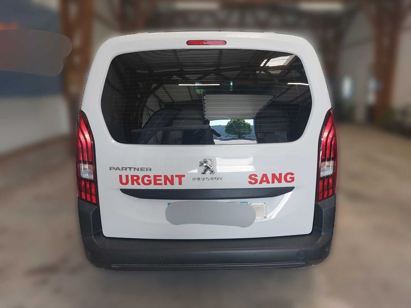Peugeot Partner 1.5 Blue-HDi Premium L1 2022 – снимка 4