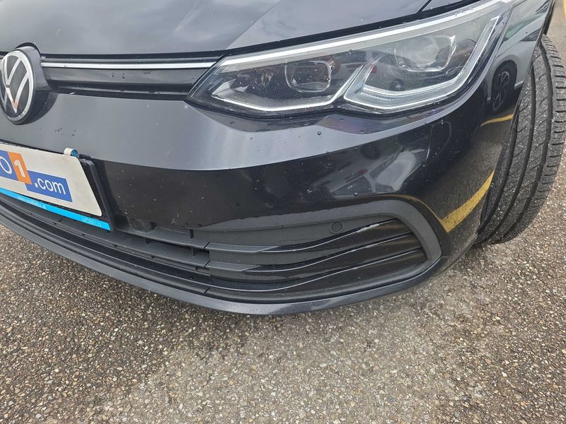 Volkswagen Golf VIII 2.0 TDI Life 2021 – снимка на щета 73
