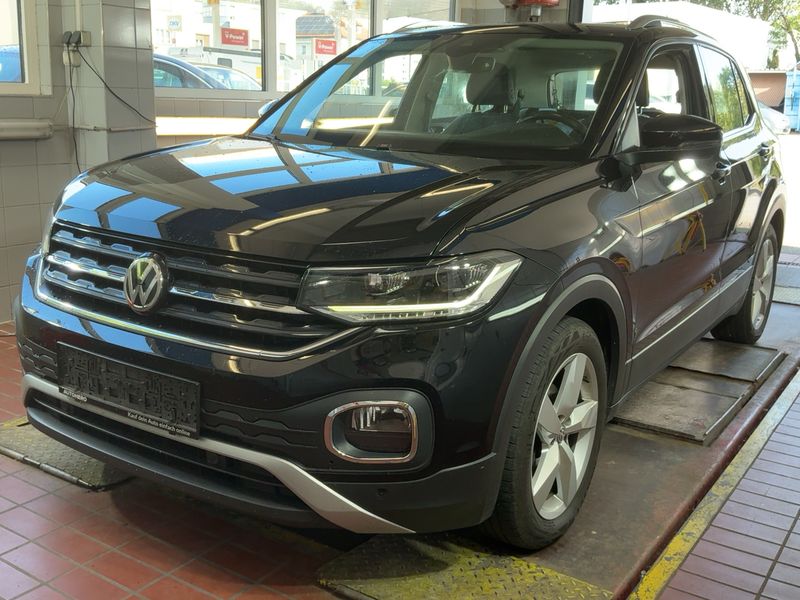 Volkswagen T-Cross 1.0 TSI Style 2020 – снимка 1