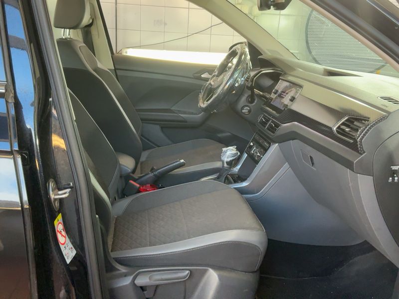 Volkswagen T-Cross 1.0 TSI Style 2020 – снимка 17