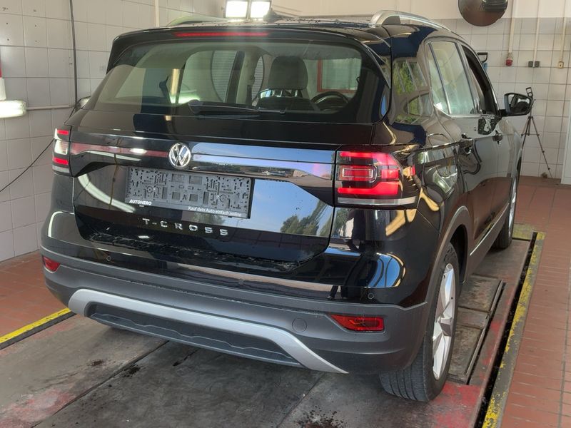Volkswagen T-Cross 1.0 TSI Style 2020 – снимка 8