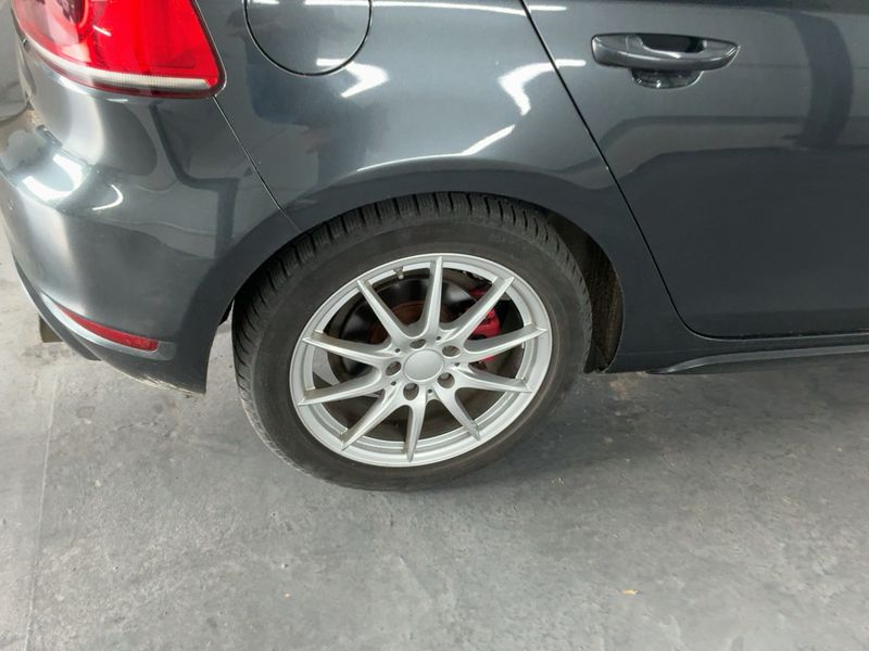 Volkswagen Golf VI 2.0 TSI GTI 2012 – снимка 9