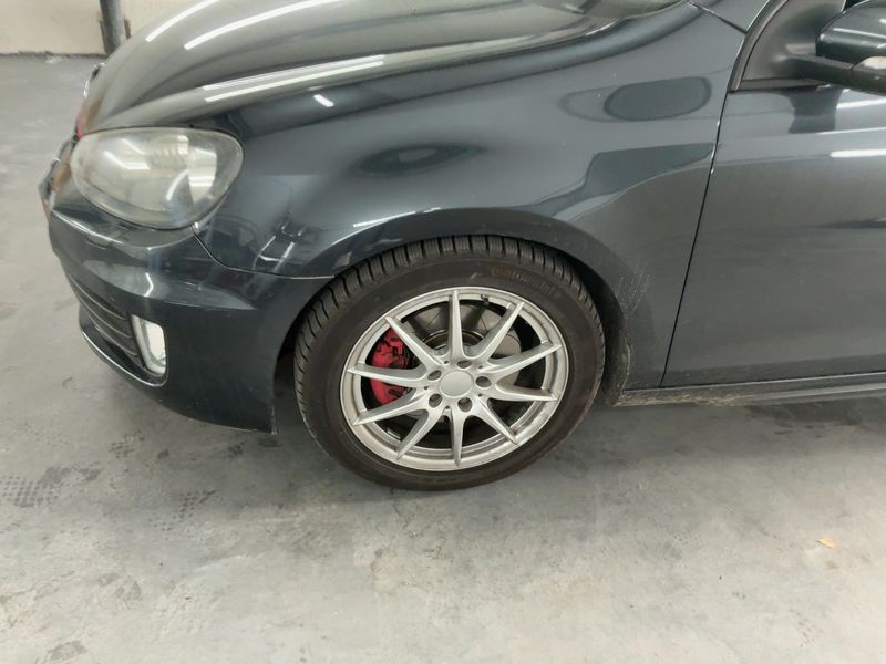 Volkswagen Golf VI 2.0 TSI GTI 2012 – снимка 3