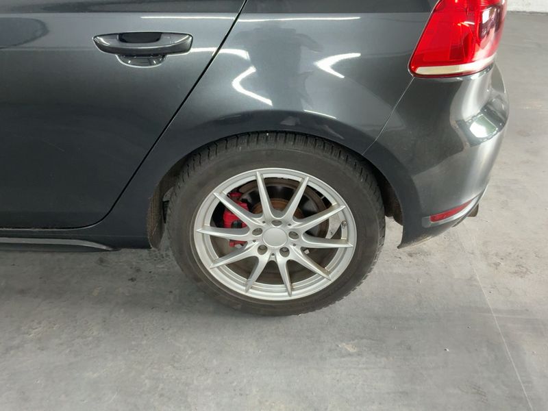 Volkswagen Golf VI 2.0 TSI GTI 2012 – снимка 5