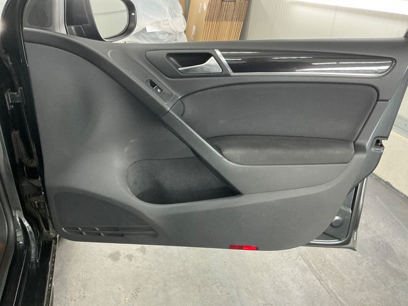 Volkswagen Golf VI 2.0 TSI GTI 2012 – снимка 27