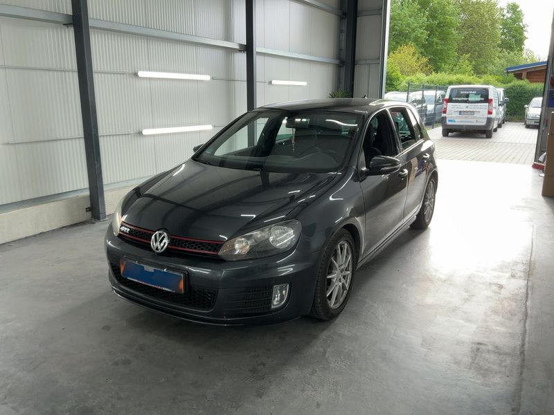 Volkswagen Golf VI 2.0 TSI GTI 2012 – снимка 1