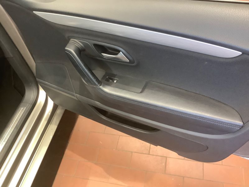 Volkswagen CC 2.0 TDI BlueMotion Tech 2014 – снимка 26