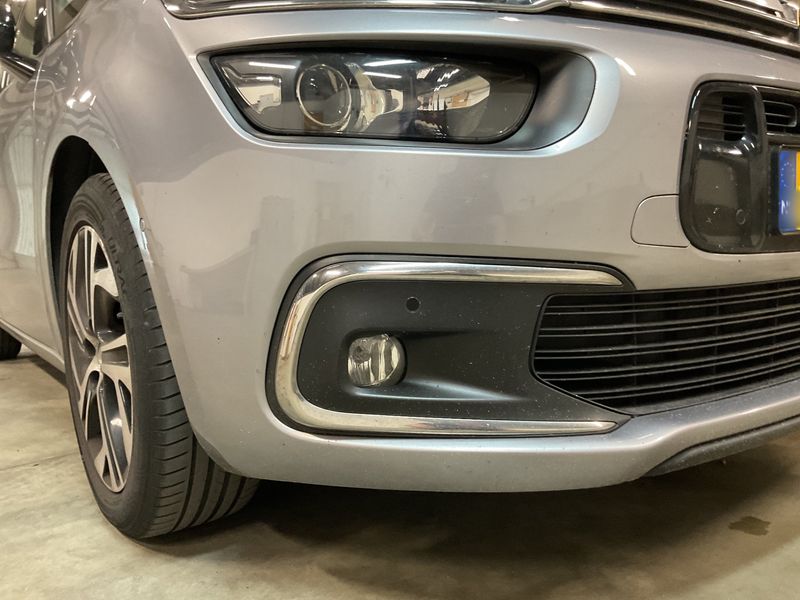 Citroen C4 Grand Spacetourer 1.2 PureTech Origins 2019 – снимка 22