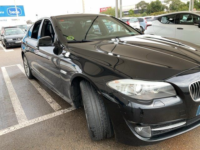 BMW 5er 520d 2011 – снимка 8