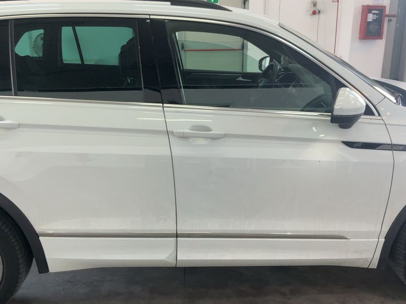 Volkswagen Tiguan 2.0 TDI R-Line 2022 – снимка 10