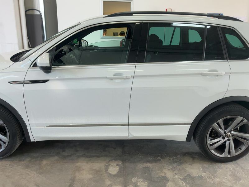 Volkswagen Tiguan 2.0 TDI R-Line 2022 – снимка 4