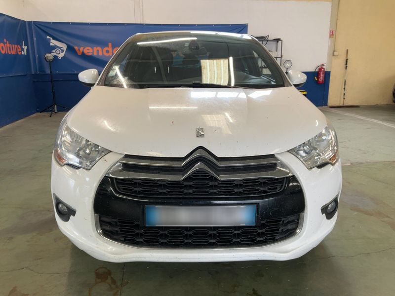 Citroen DS4 1.6 e-HDi Executive 2015 – снимка 14