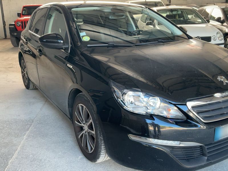 Peugeot 308 1.6 e-HDi Sensation 2014 – снимка 12