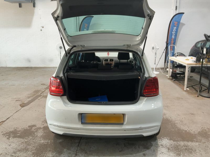 Volkswagen Polo 1.4 TDI Trendline BlueMotion Tech 2015 – снимка 15
