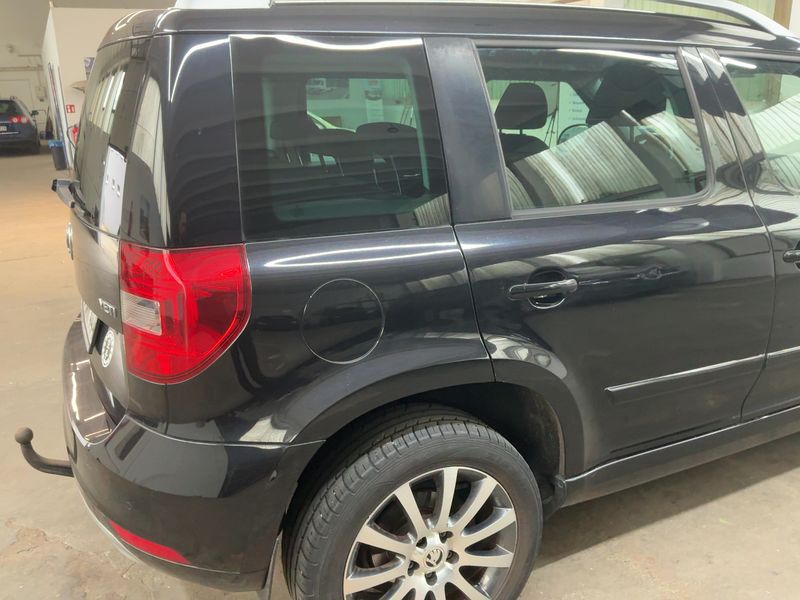 Skoda Yeti 1.2 TSI Edition 2015 – снимка 8
