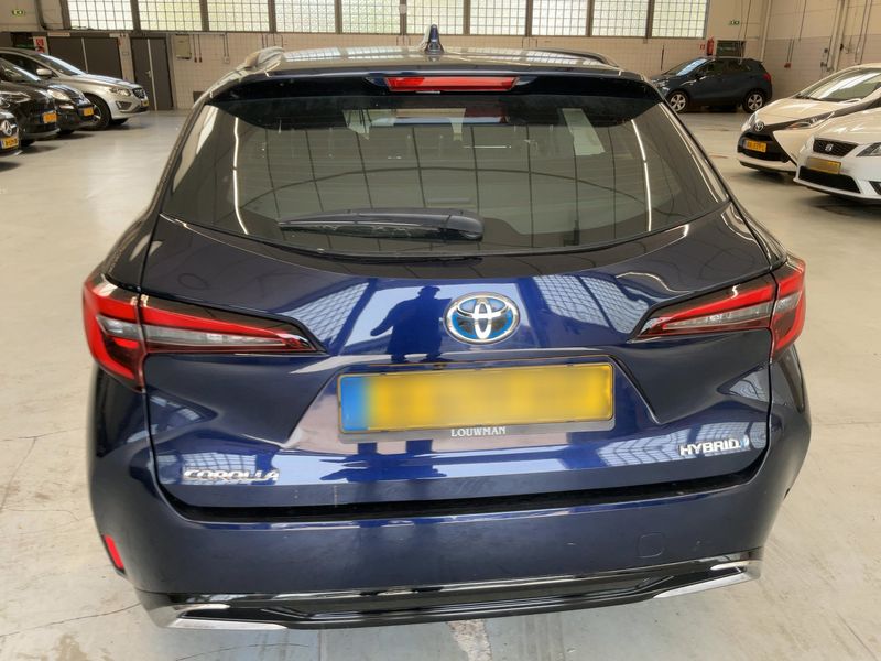 Toyota Corolla 1.8 Hybrid Active 2023 – снимка 7