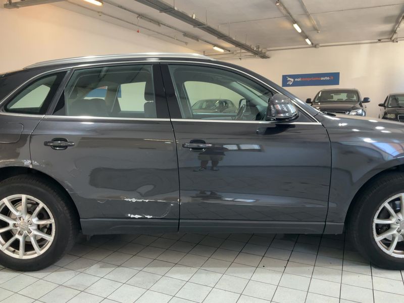 Audi Q5 2.0 TDI quattro 2012 – снимка 10