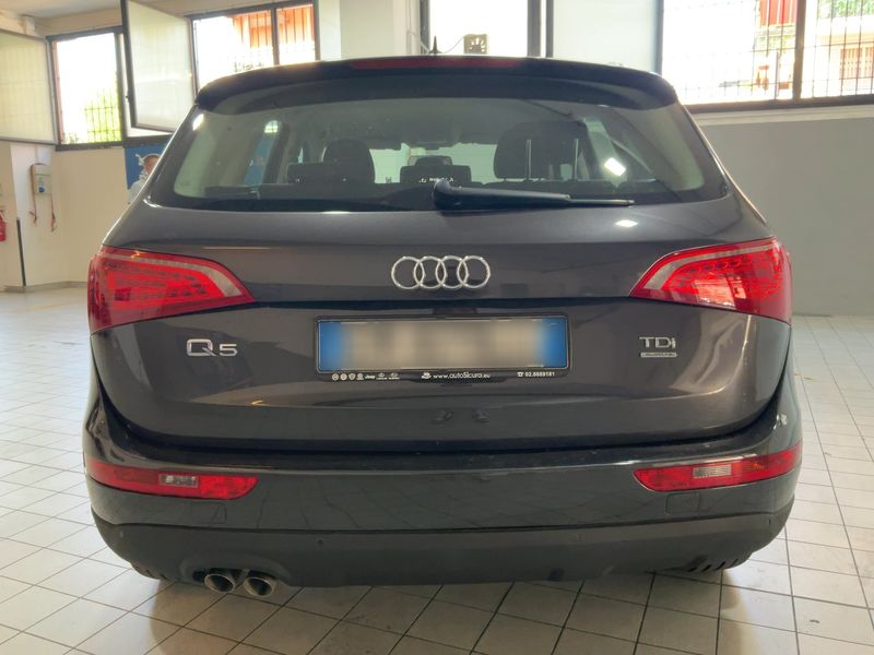 Audi Q5 2.0 TDI quattro 2012 – снимка 7