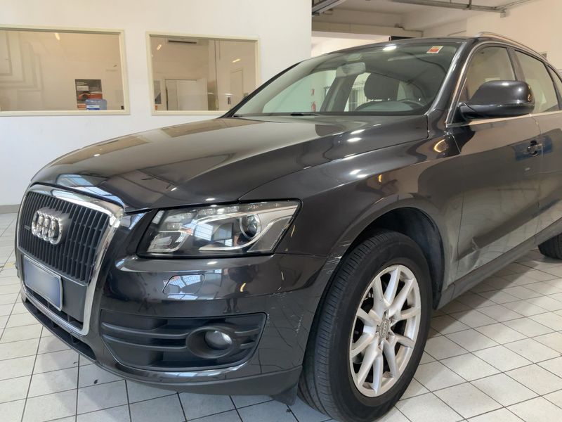Audi Q5 2.0 TDI quattro 2012 – снимка 2