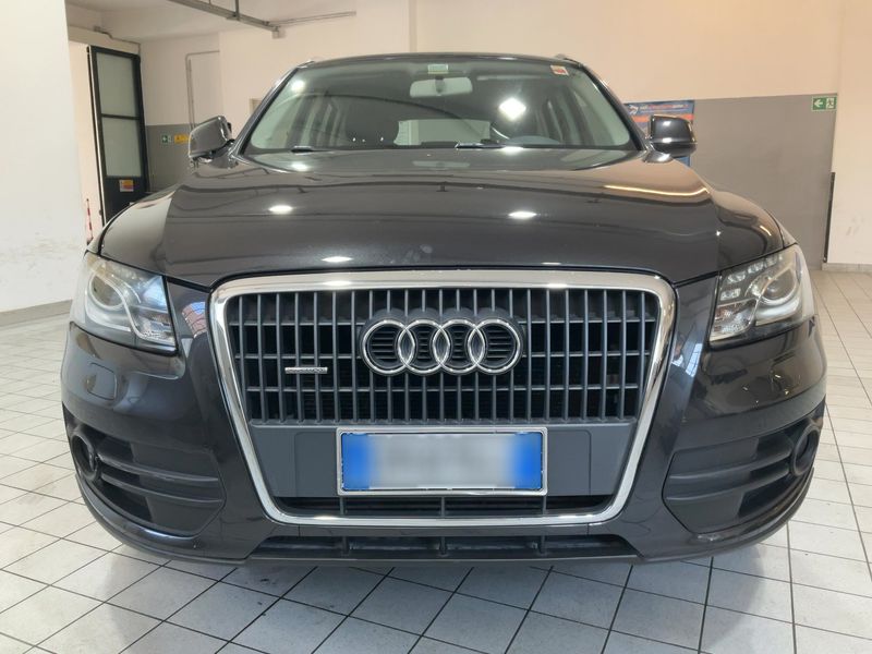 Audi Q5 2.0 TDI quattro 2012 – снимка 14