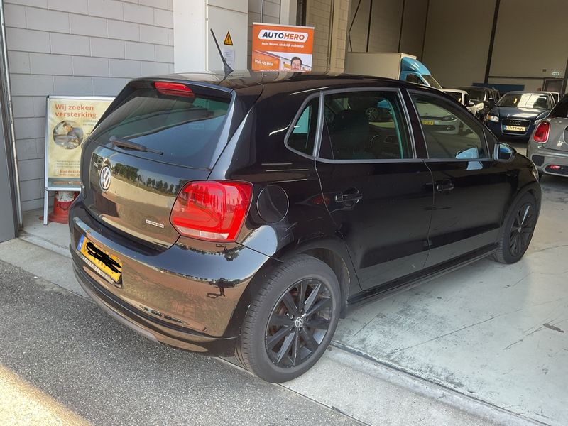 Volkswagen Polo 1.2 TDI Trendline BlueMotion Tech 2011 – снимка 2