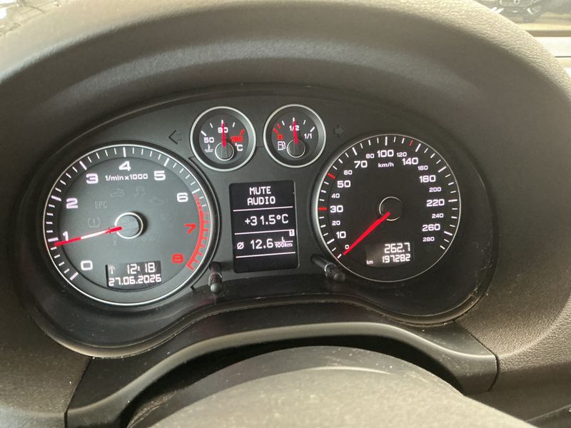 Audi A3 Sportback 1.6 Attraction 2010 – снимка 4