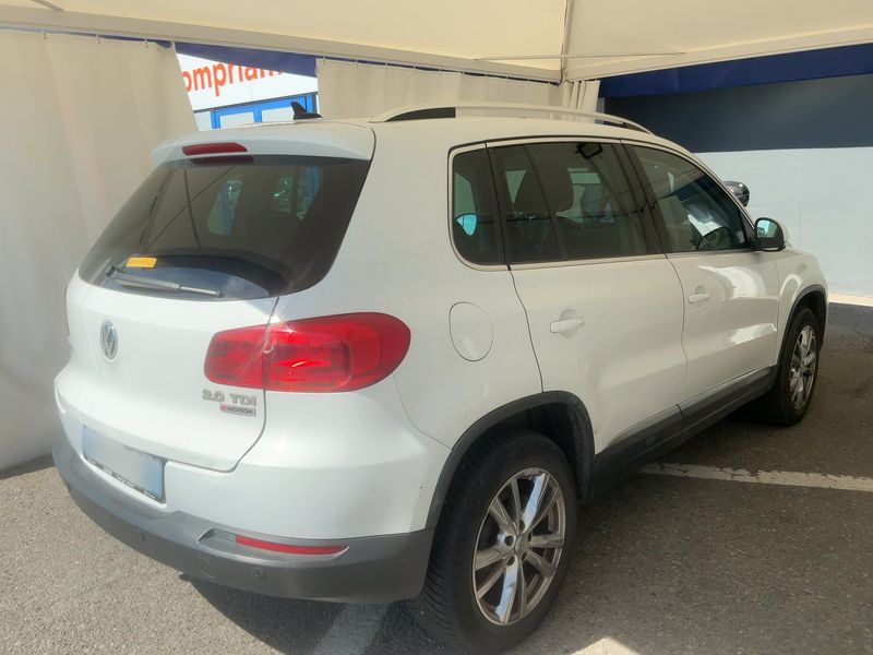 Volkswagen Tiguan 2.0 TDI Sport & Style 4Motion BlueMotion Tech 2016 – снимка 8