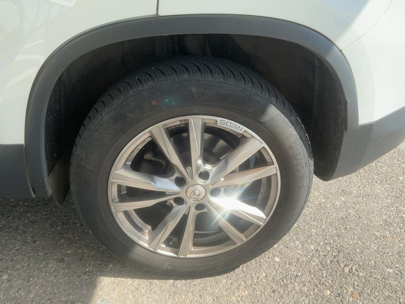 Volkswagen Tiguan 2.0 TDI Sport & Style 4Motion BlueMotion Tech 2016 – снимка 5