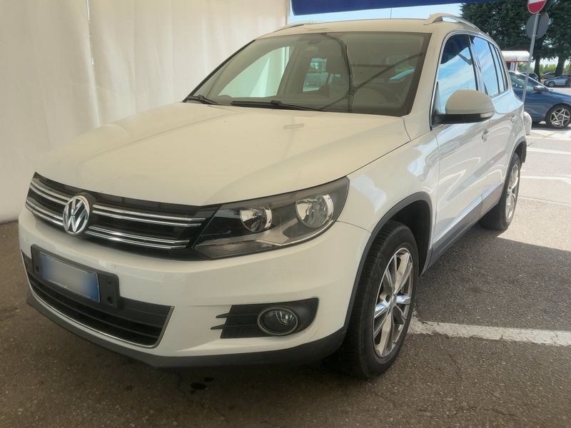 Volkswagen Tiguan 2.0 TDI Sport & Style 4Motion BlueMotion Tech 2016 – снимка 1