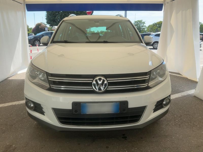 Volkswagen Tiguan 2.0 TDI Sport & Style 4Motion BlueMotion Tech 2016 – снимка 14