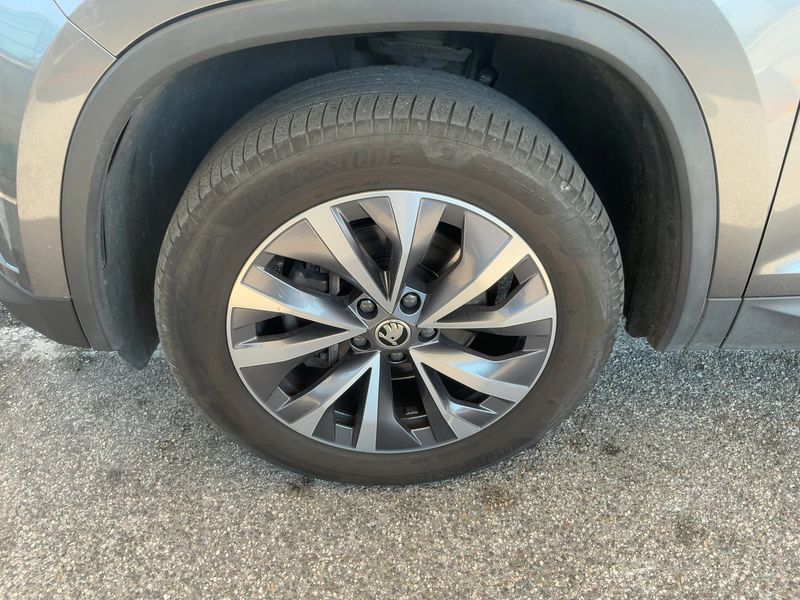 Skoda Kodiaq 2.0 TDI Style 4x4 2023 – снимка 3