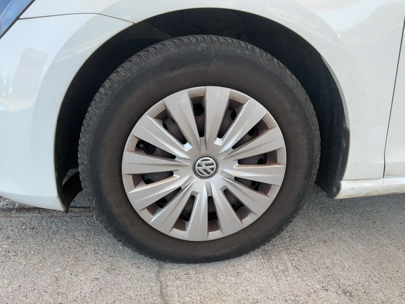 Volkswagen Golf VII 1.6 TDI Trendline BlueMotion Tech 2014 – снимка 3