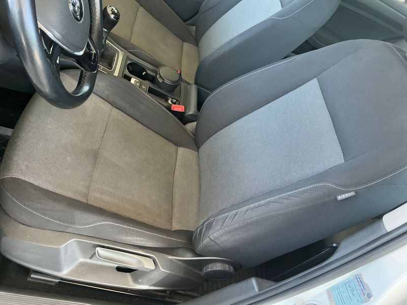 Volkswagen Golf VII 1.6 TDI Trendline BlueMotion Tech 2014 – снимка 32