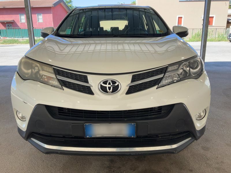 Toyota RAV 4 2.0 D-4D Active 2014 – снимка 14