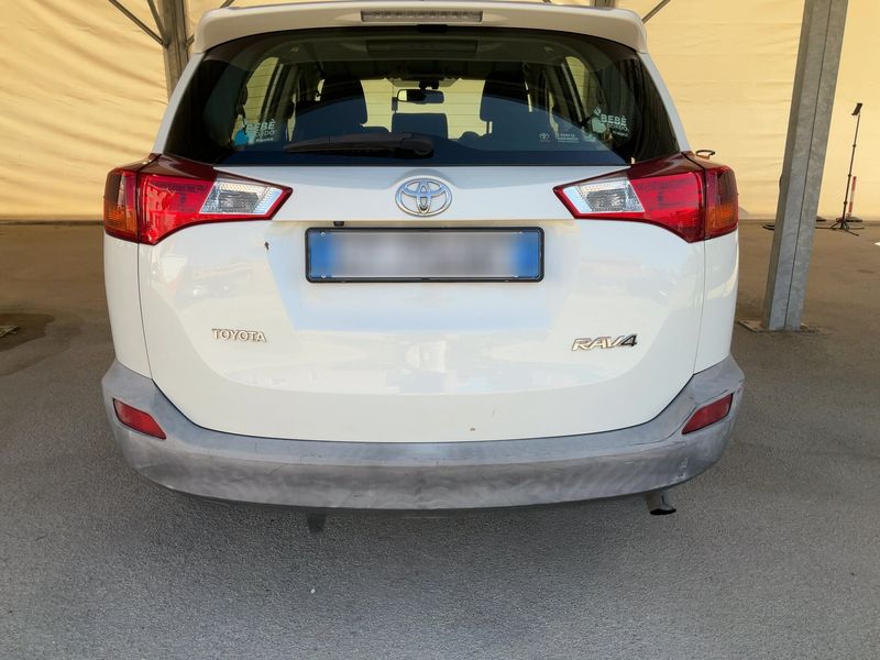 Toyota RAV 4 2.0 D-4D Active 2014 – снимка 7