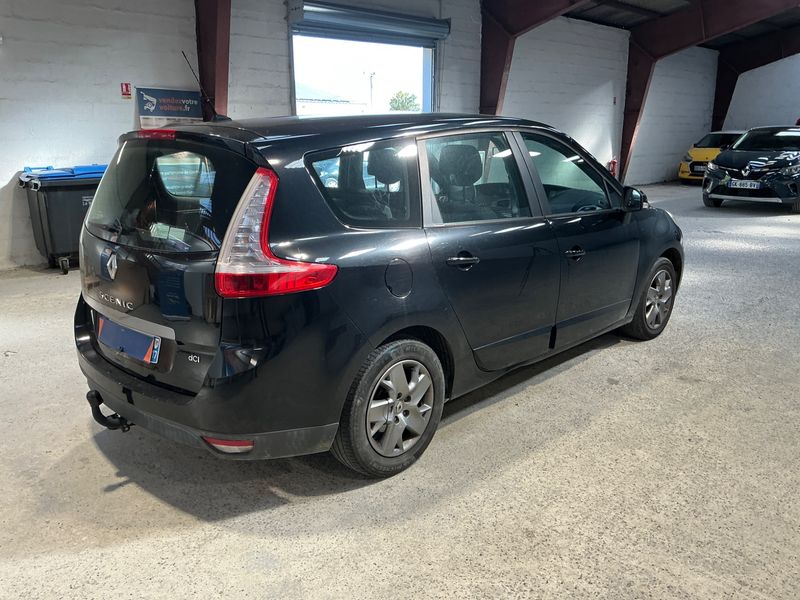 Renault Grand Scenic 1.5 dCi Business 2011 – снимка 2