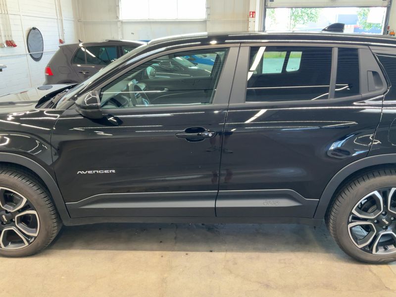 Jeep Avenger electric drive 115 kW Summit Electric 2023 – снимка 4
