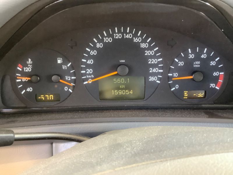Mercedes-Benz CLK-Klasse CLK 230 Kompressor Elegance 2000 – снимка 4