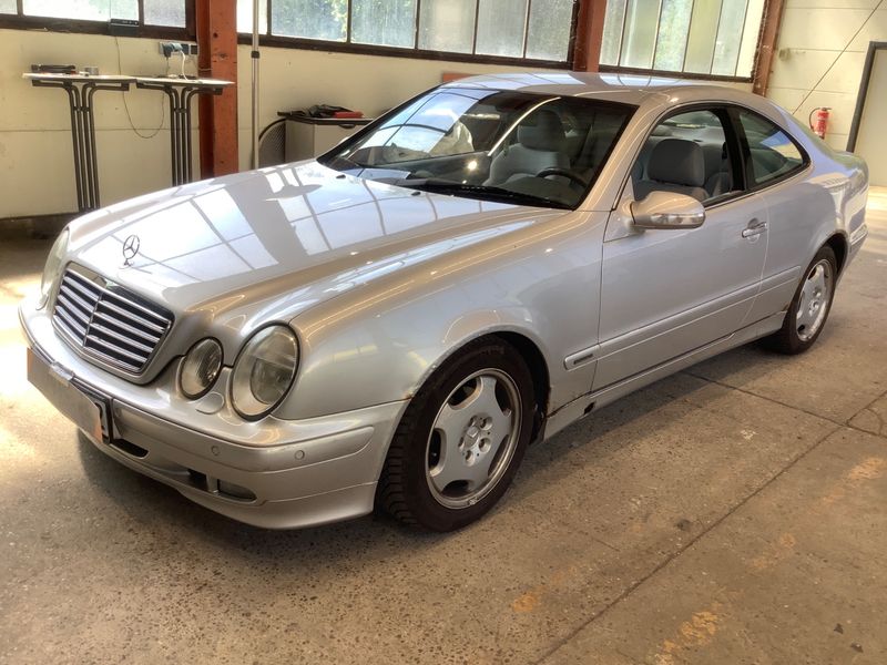 Mercedes-Benz CLK-Klasse CLK 230 Kompressor Elegance 2000 – снимка 1