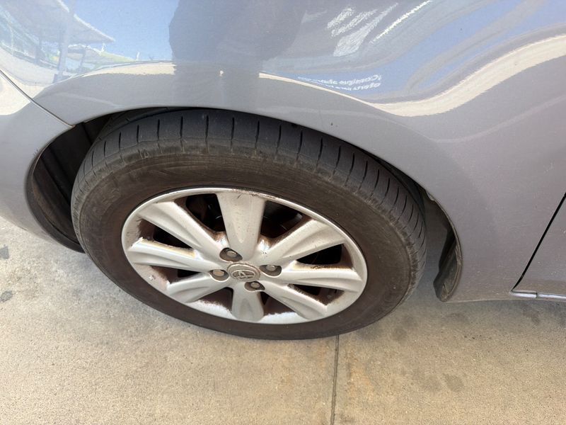 Toyota Yaris 1.4 D-4D Connect 2011 – снимка 3