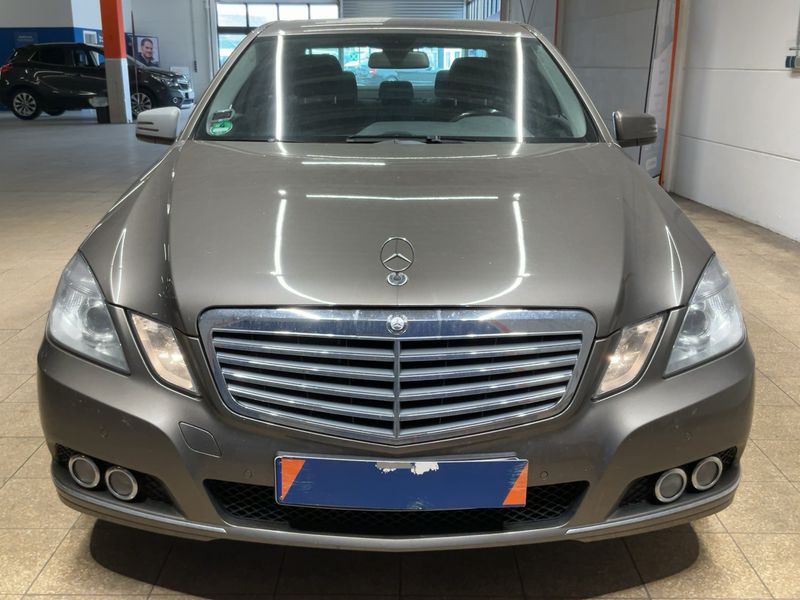 Mercedes-Benz E-Klasse E 200 CGI BlueEfficiency Elegance 2010 – снимка 14