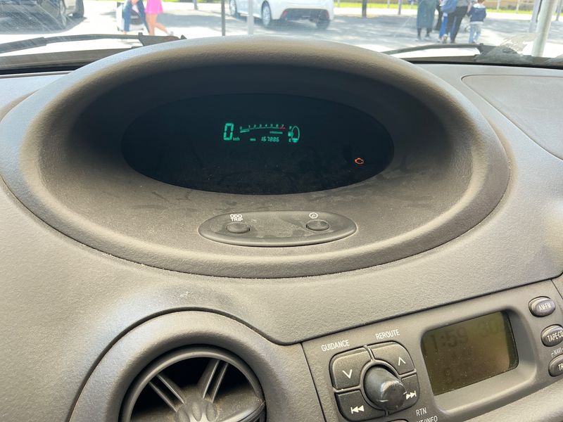 Toyota Yaris 1.0 VVT-i 1999 – снимка 4