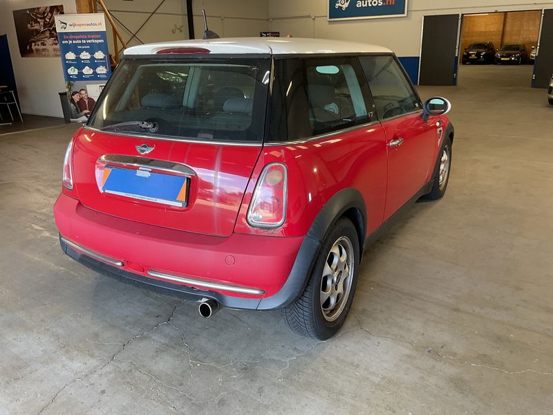 MINI Cooper Seven 2006 – снимка 2