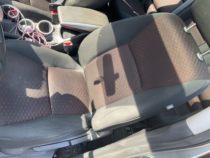 Toyota Verso 2.2 D-4D Sol 2013 – снимка 34