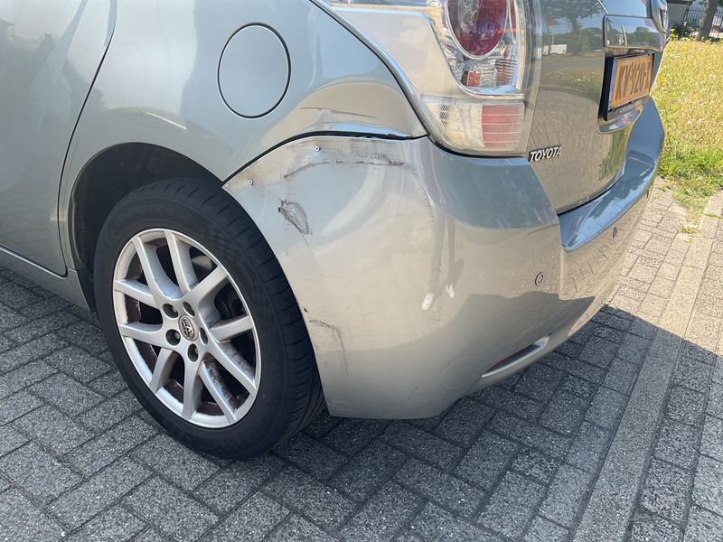 Toyota Verso 2.2 D-4D Sol 2013 – снимка 35