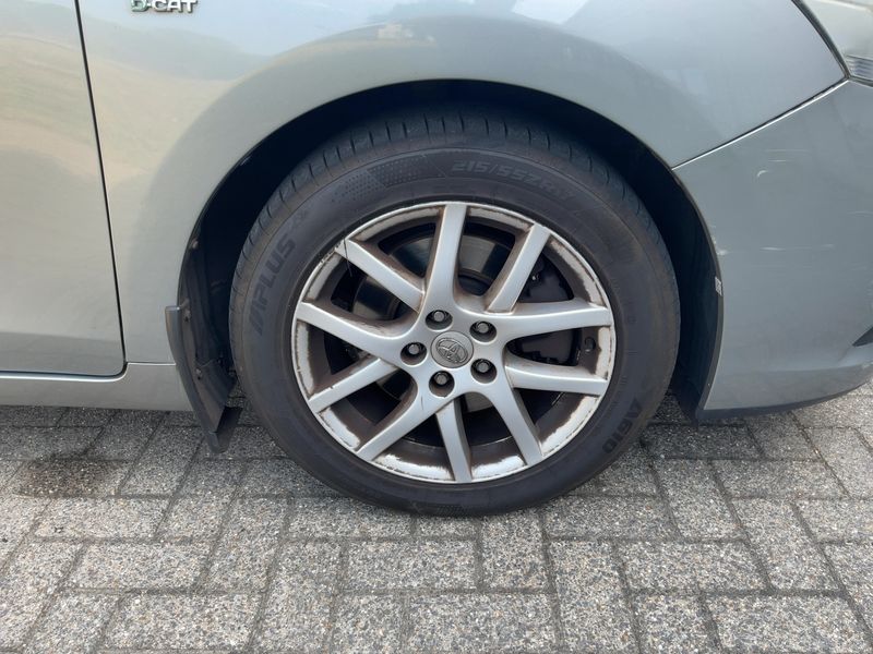 Toyota Verso 2.2 D-4D Sol 2013 – снимка 11