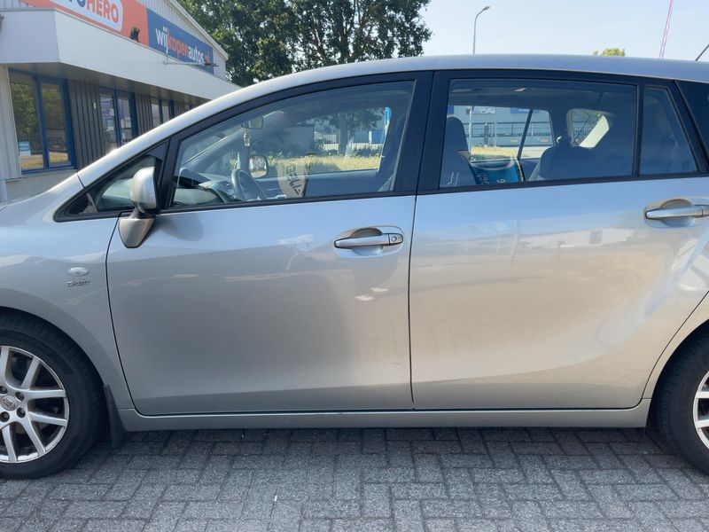 Toyota Verso 2.2 D-4D Sol 2013 – снимка 4