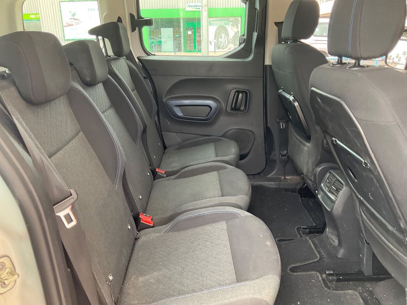 Peugeot Rifter 1.2 PureTech Allure Business 2024 – снимка 19